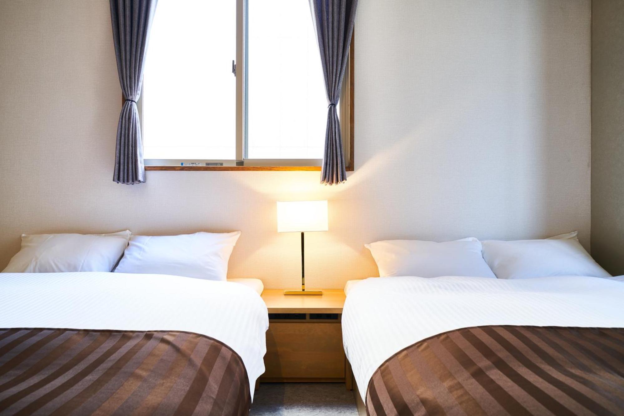 &And Hostel Shinsaibashi East Osaka Phòng bức ảnh